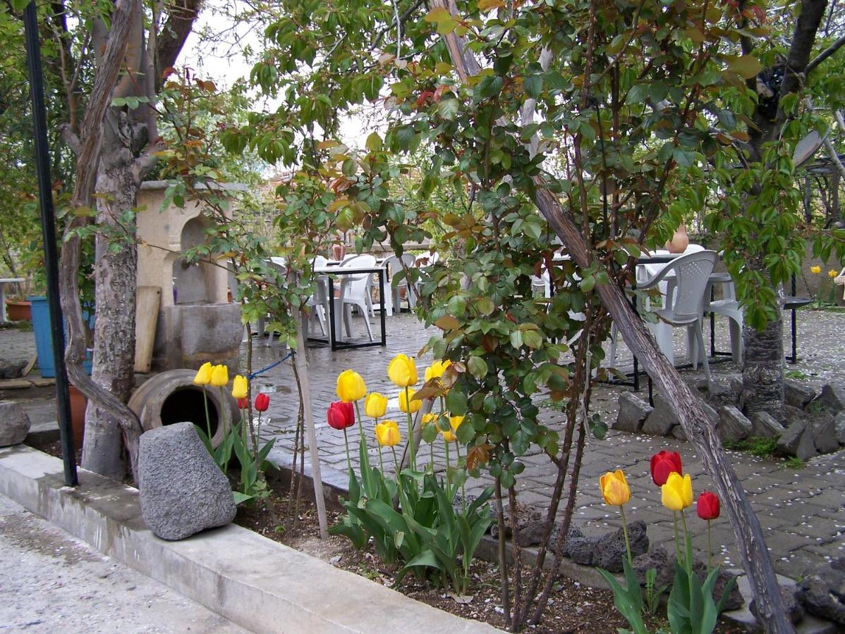 Erciyes Stone Hotel Uchisar Exterior foto